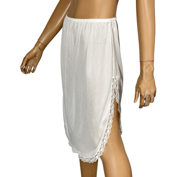 Vintage Slip Skirt Womens M Cream Lace Deep Slits Silky Nylon Lingeriecore Fairy - Picture 2 of 10